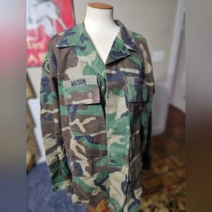 VTG 1991 U.S. Army Camo Jacket With Patches Large